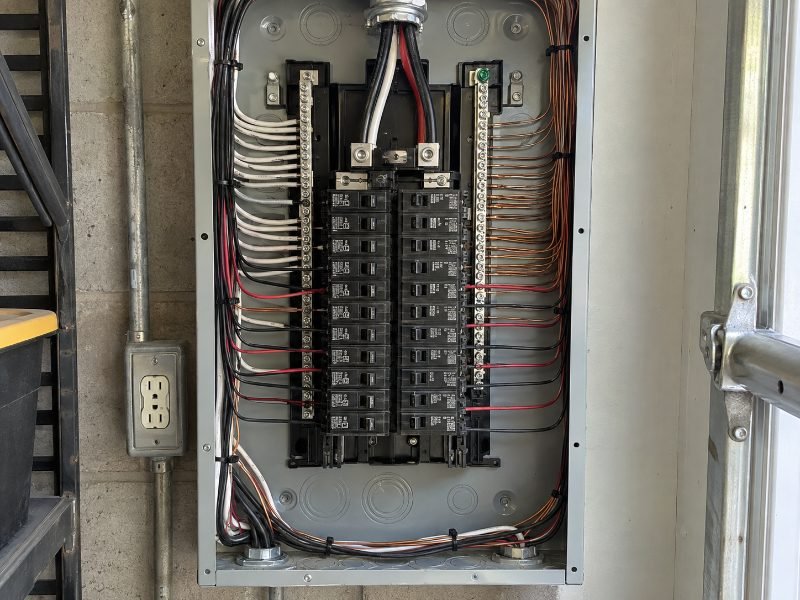 United Electric Decatur team